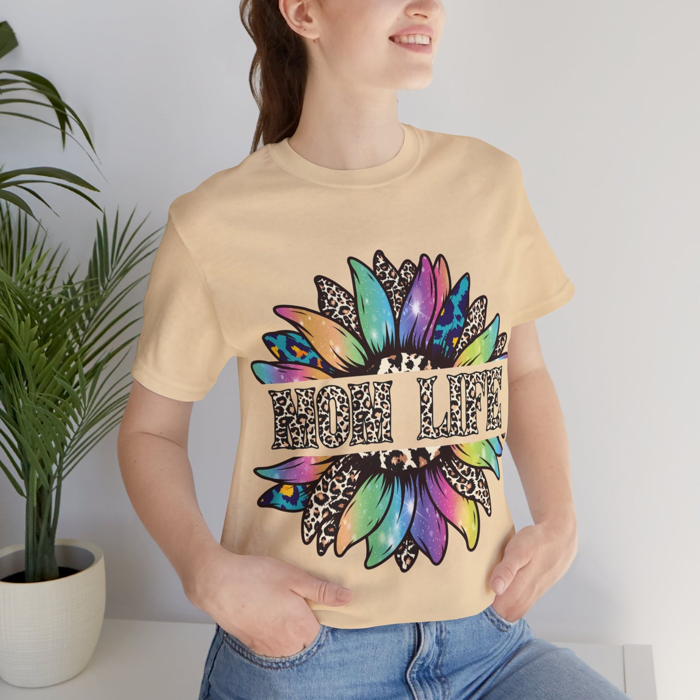 Mom Life Short Sleeve Tee